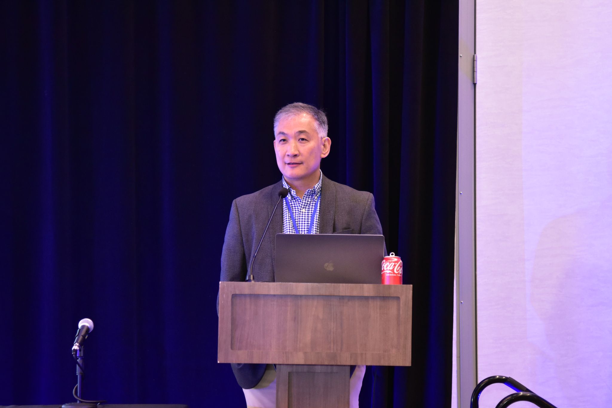 Dr. Jia Di keynote speaker photo 1